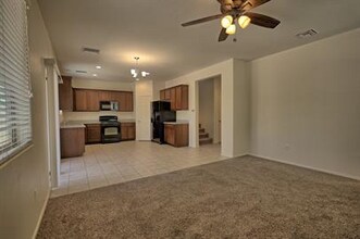 721 W Calle Ocarina in Sahuarita, AZ - Building Photo - Building Photo