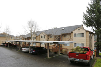 Hillsdale Heights in Portland, OR - Building Photo - Building Photo