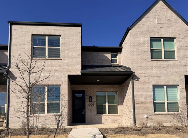 property at 1308 Arkansas Spgs St