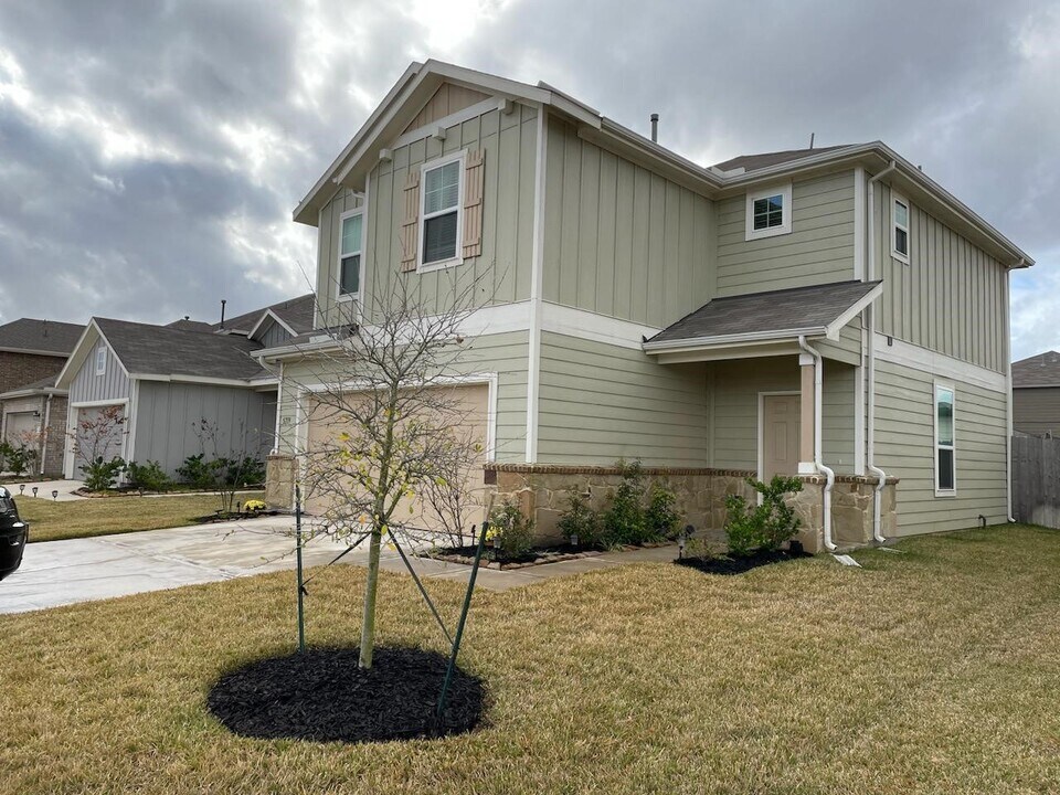 5719 Pampus Prairie Rd in Katy, TX - Building Photo