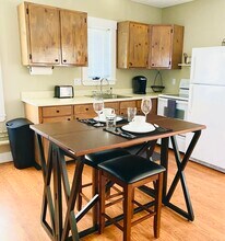 104 Main Street, Unit Apt #3 in Jay, ME - Building Photo - Building Photo