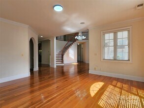 5524 Strabane Dr in Matthews, NC - Foto de edificio - Building Photo