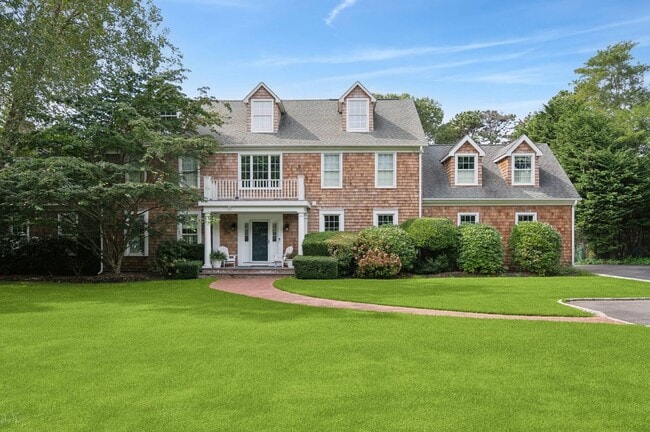 property at 270 Montauk Hwy