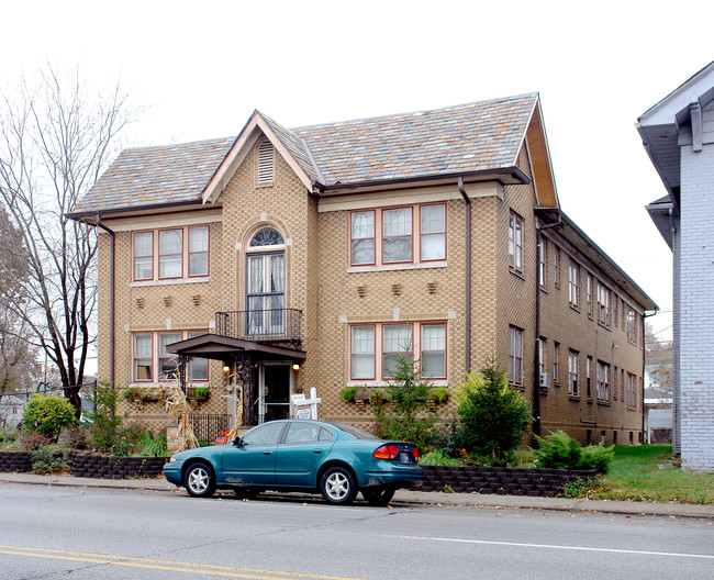 1711 N College Ave in Indianapolis, IN - Building Photo - Building Photo