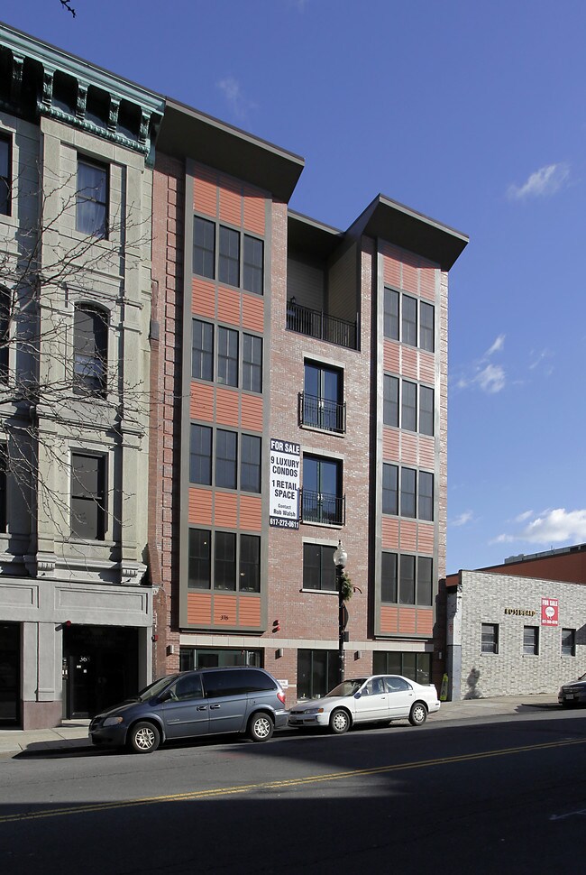 376 W Broadway in Boston, MA - Building Photo - Building Photo