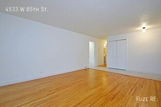 4533 W 85th St in Minneapolis, MN - Building Photo - Building Photo