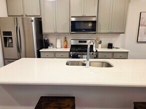 441 Natalen Ave in San Antonio, TX - Building Photo - Building Photo