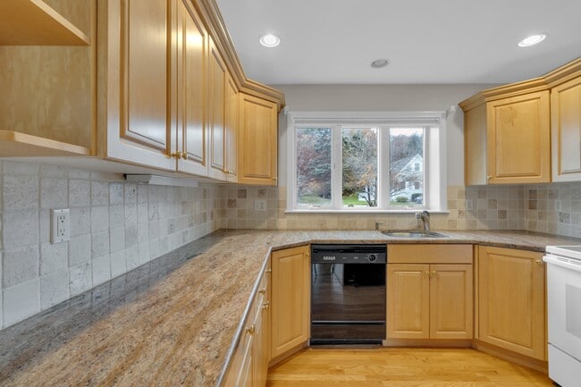 property at 319 Stearns St