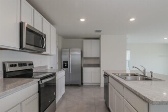 477 Sunlit Coral St in Ruskin, FL - Building Photo - Building Photo