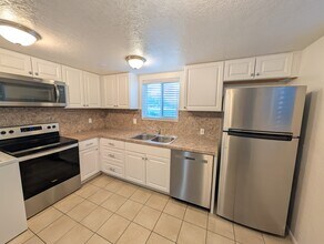 800 E Center St in Provo, UT - Building Photo - Building Photo