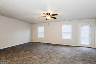 1924 Simmons Ln in Hampton, GA - Building Photo - Building Photo