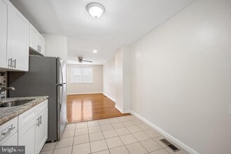 5324 N Marvine St in Philadelphia, PA - Building Photo - Building Photo