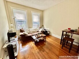 92 Gordon St, Unit 19 in Boston, MA - Building Photo