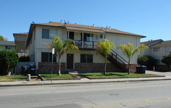 304 Main St in Watsonville, CA - Building Photo - Building Photo