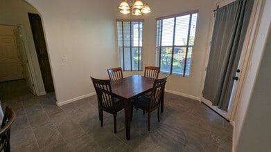 468 W Melinda Ave in Porterville, CA - Building Photo - Building Photo