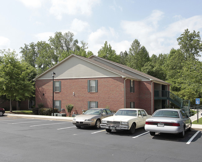 Creekstone Apartments in Dallas, GA - Building Photo - Building Photo