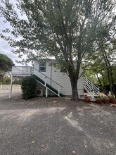 1130 Windsor River Rd in Windsor, CA - Building Photo - Building Photo