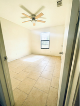 1705 Benttree Dr, Unit B in Killeen, TX - Foto de edificio - Building Photo