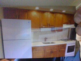 106 Borbeck Ave, Unit 2 in Rockledge, PA - Building Photo
