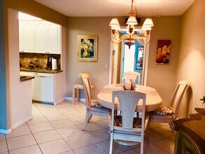 4008 Cornwall A in Boca Raton, FL - Building Photo - Building Photo