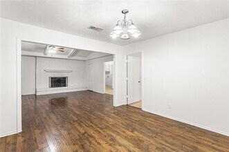 2421 Maple Leaf Dr in Plano, TX - Building Photo - Building Photo