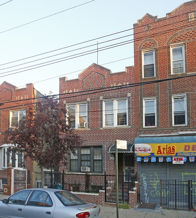 1015 Hegeman Ave in Brooklyn, NY - Foto de edificio