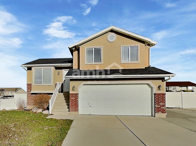 property at 1496 N 2150 W