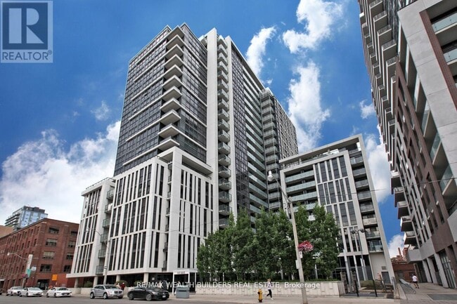 property at 400 Adelaide St E