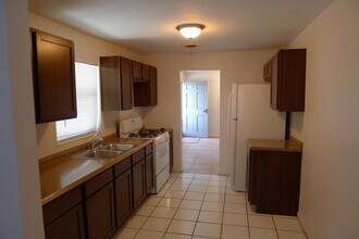 1112 Dickens Ave in Orlando, FL - Building Photo - Building Photo