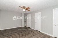 517 Village Ln photo'