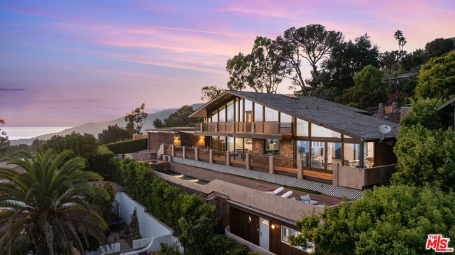 property at 620 Resolano Dr