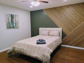 469 Holt Rd NE in Marietta, GA - Building Photo - Building Photo