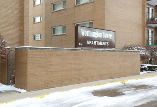 Worthington Towers in Columbus, OH - Building Photo - Building Photo