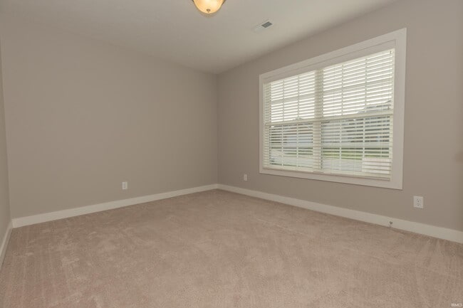 9809 Massey Dr in Evansville, IN - Building Photo - Building Photo