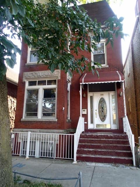 3608 S Hermitage Ave in Chicago, IL - Foto de edificio