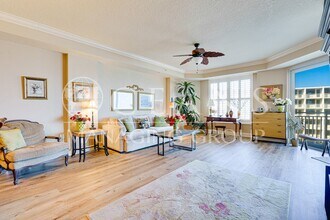 2403 S Atlantic Ave in Daytona Beach Shores, FL - Building Photo - Building Photo