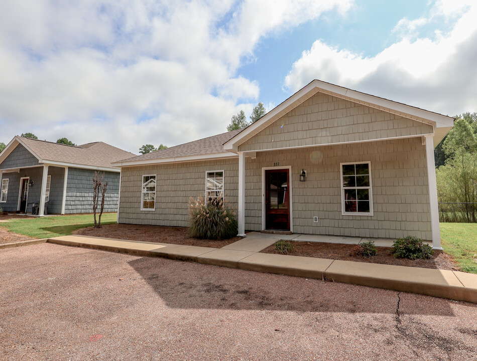 363 Acadia Loop in Oxford, MS - Foto de edificio