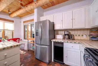 1015 Foothills Trail in Santa Fe, NM - Building Photo - Building Photo