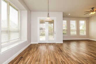 10062 Black Maple Dr in Shenandoah, TX - Building Photo - Building Photo