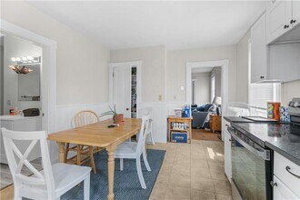 501 Spring St in Newport, RI - Building Photo - Building Photo