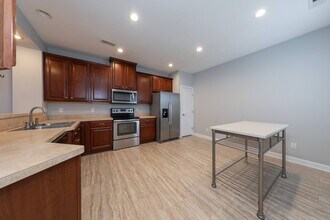 1402 Braemar Creek in Williamsburg, VA - Building Photo - Building Photo