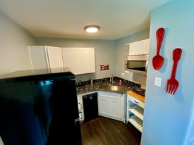 187 Glenwood Dr in Kalispell, MT - Building Photo