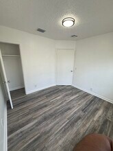 1019 Henrietta Ave in West Palm Beach, FL - Building Photo - Building Photo