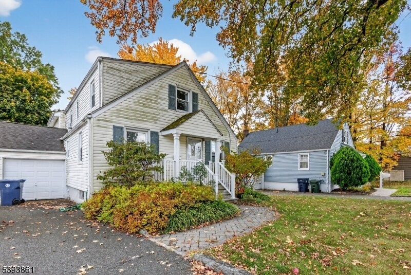 128 South Ave in Fanwood, NJ - Building Photo