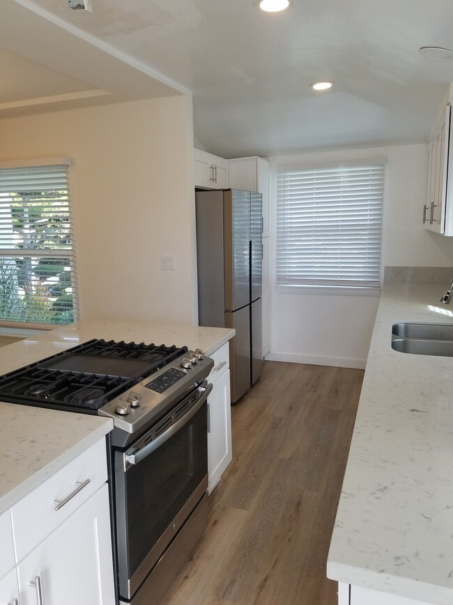 property at 8339 Kenyon Ave