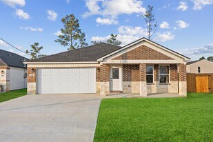 178 Road 5126 Rd in Cleveland, TX - Building Photo