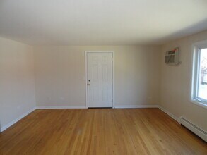 1211 Brown St in Des Plaines, IL - Building Photo - Building Photo