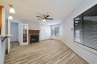 2310 Balsam Dr in Arlington, TX - Building Photo - Building Photo