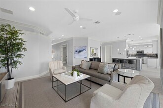 26871 Wyndhurst Ct in Bonita Springs, FL - Building Photo - Building Photo