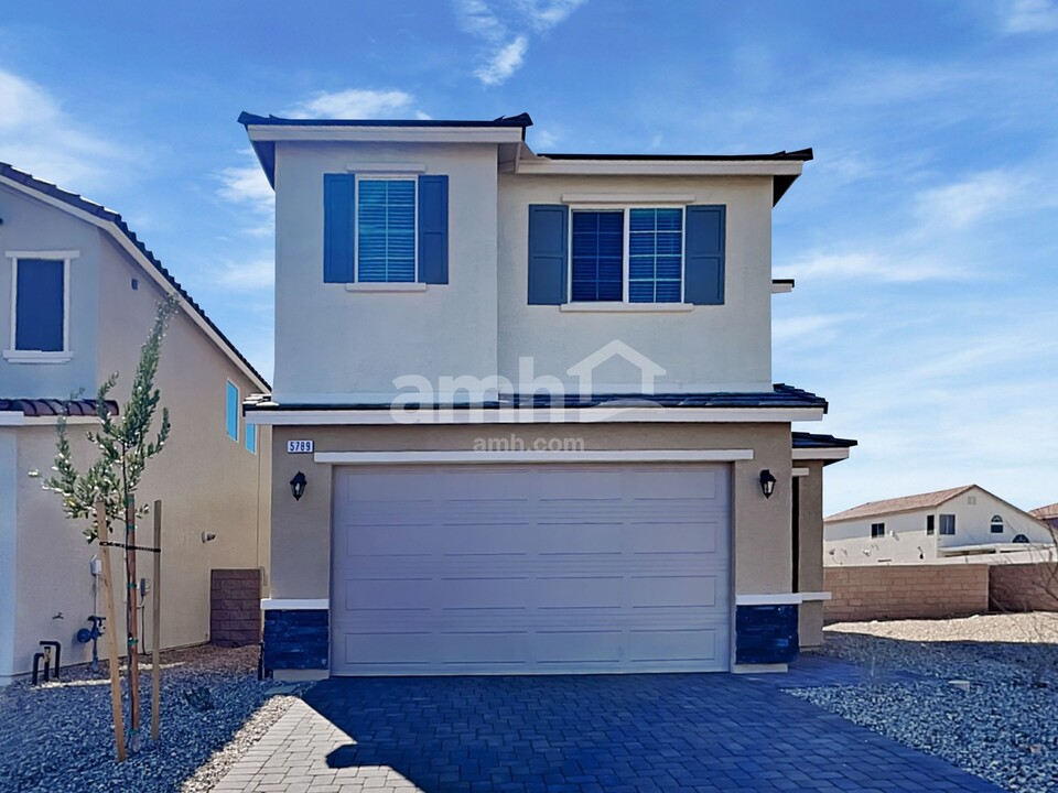 5789 Morgans Mile St in Las Vegas, NV - Building Photo